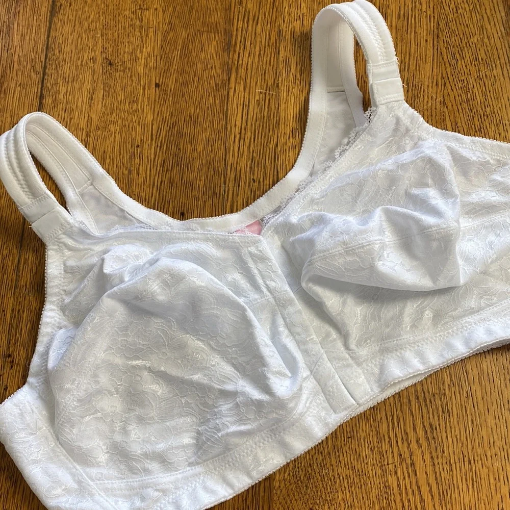 New Comfort Choice Front Close Wireless Posture Bra 48C White Lace_2